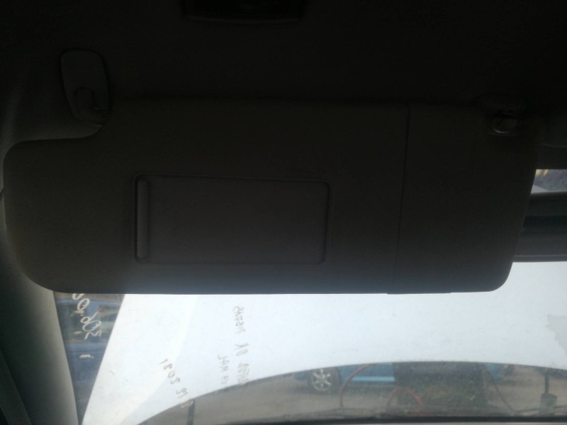 Recambio de parasol izquierdo para volkswagen passat berlina (3b3) comfortline referencia OEM IAM 3B0857561B  