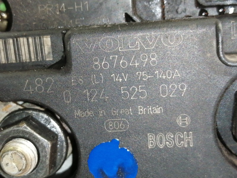 Recambio de alternador para volvo xc70 2.4 d awd kinetic referencia OEM IAM 8676498  