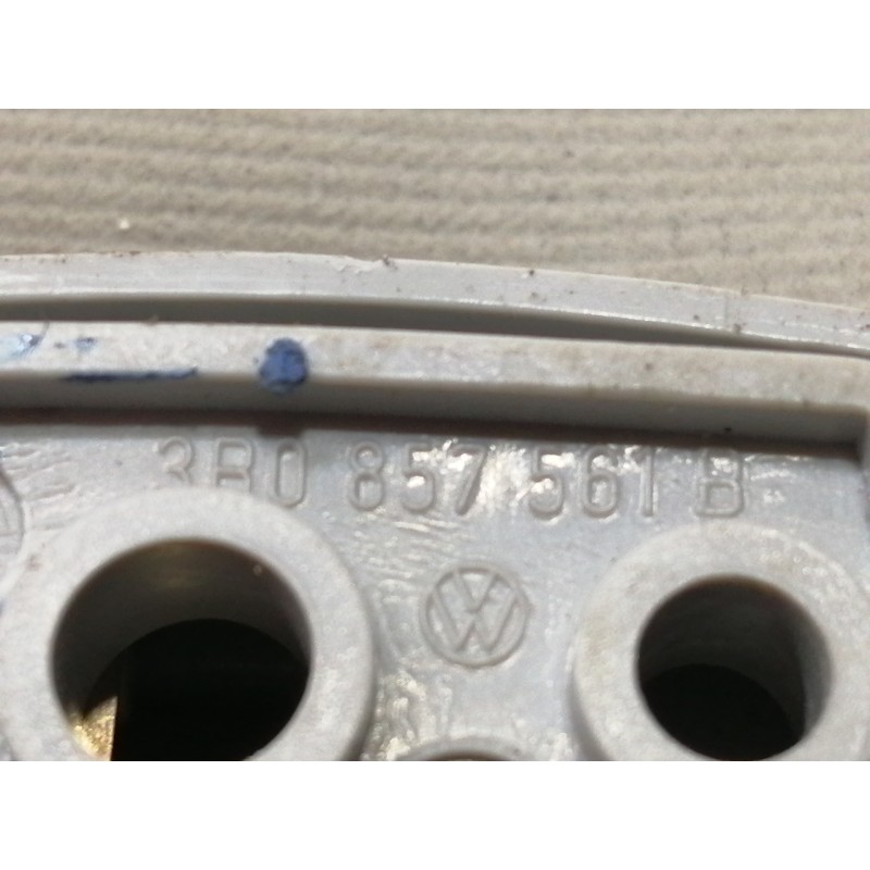 Recambio de parasol izquierdo para volkswagen passat berlina (3b3) comfortline referencia OEM IAM 3B0857561B  
