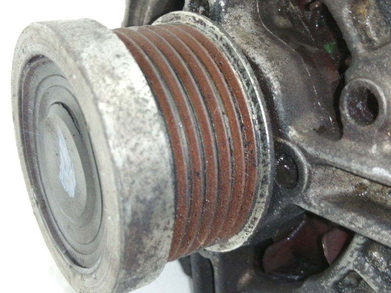 Recambio de alternador para volvo xc70 2.4 d awd kinetic referencia OEM IAM 8676498  