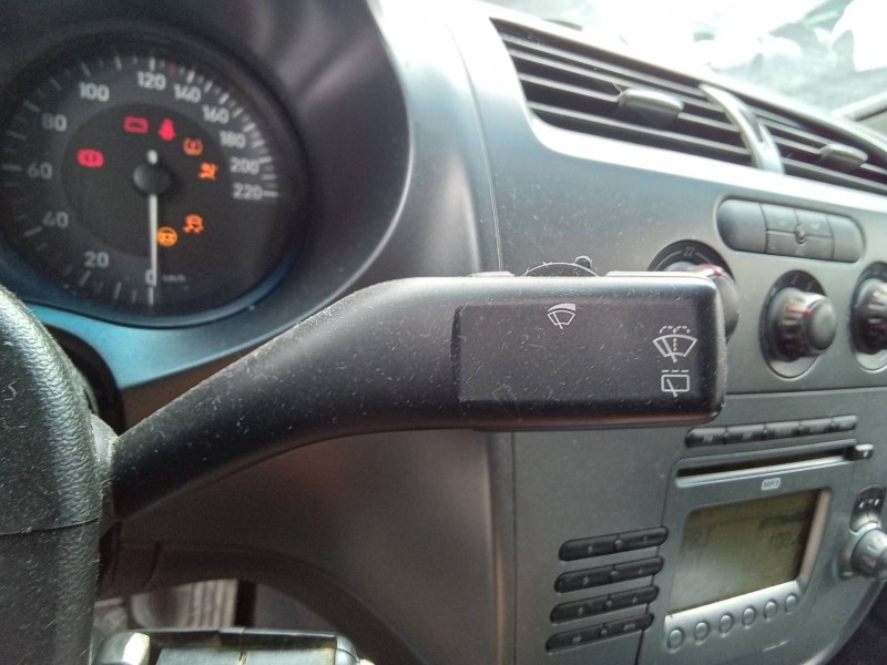 Recambio de mando limpia para seat leon (1p1) stylance / style referencia OEM IAM 1K0953519  