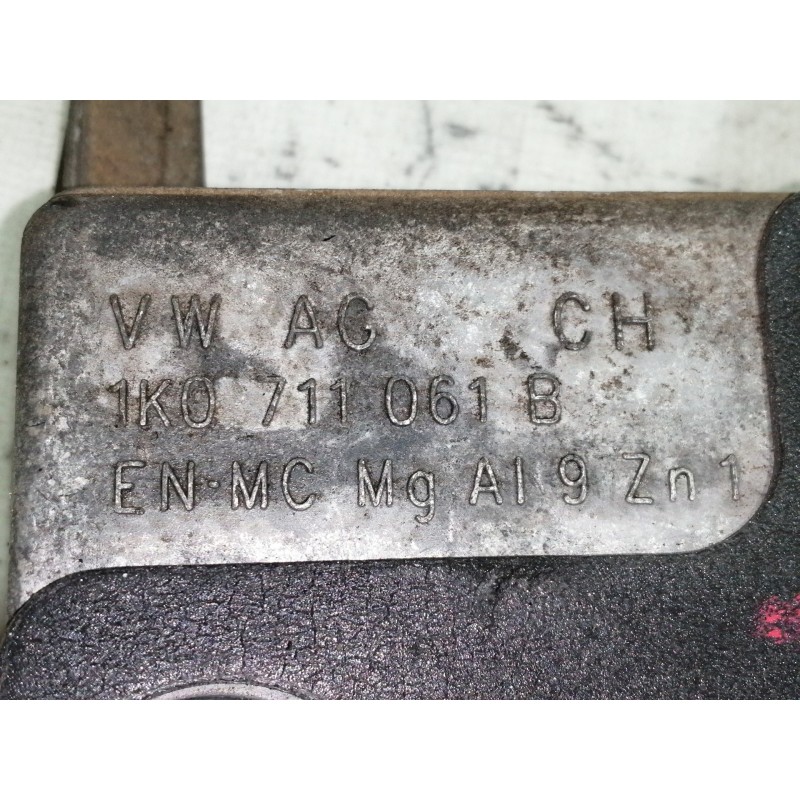 Recambio de pomo palanca cambio para seat leon (1p1) stylance / style referencia OEM IAM 1K0711049BG  