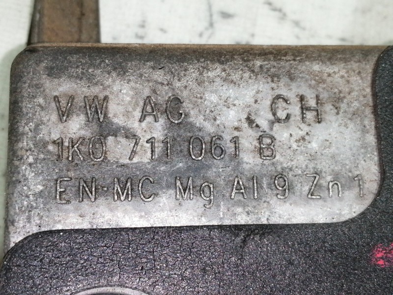 Recambio de pomo palanca cambio para seat leon (1p1) stylance / style referencia OEM IAM 1K0711049BG  