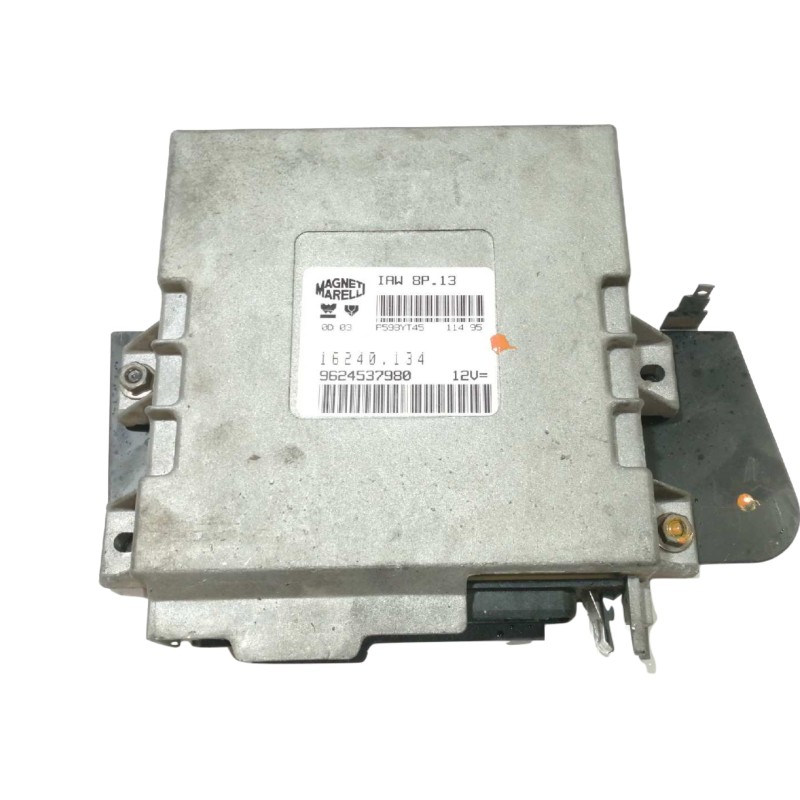 Recambio de centralita motor uce para citroën xantia berlina 1.6i x / 1.6 x referencia OEM IAM 9624537980  