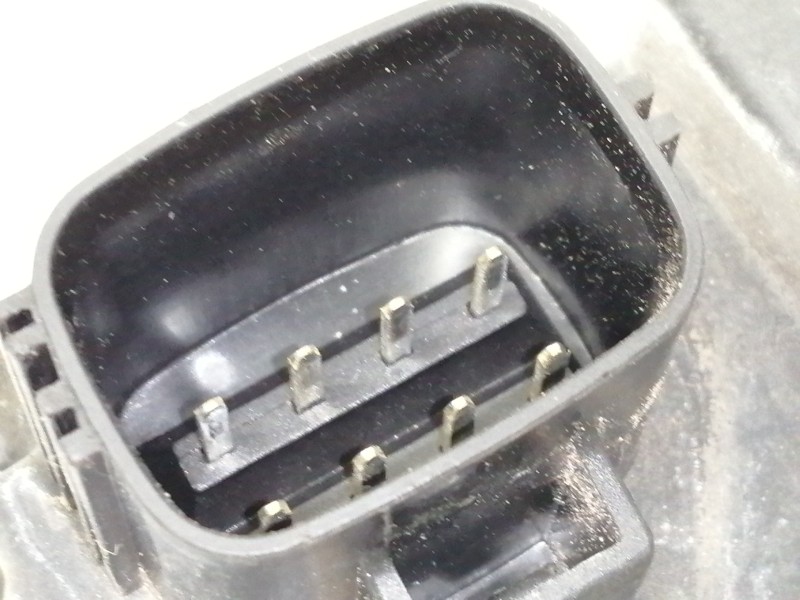 Recambio de cerradura puerta delantera derecha para volvo xc70 2.4 d awd kinetic referencia OEM IAM 30663042  