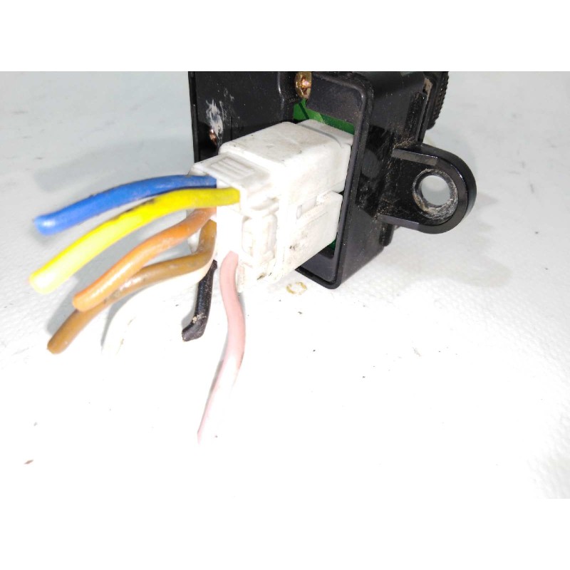 Recambio de mando elevalunas delantero izquierdo para hyundai atos prime (mx) gls (2003) referencia OEM IAM   