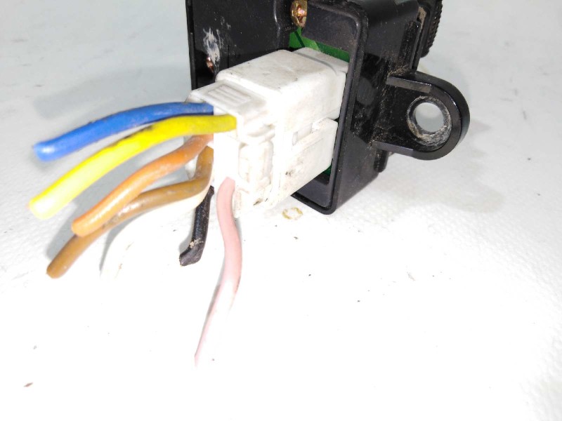 Recambio de mando elevalunas delantero izquierdo para hyundai atos prime (mx) gls (2003) referencia OEM IAM   