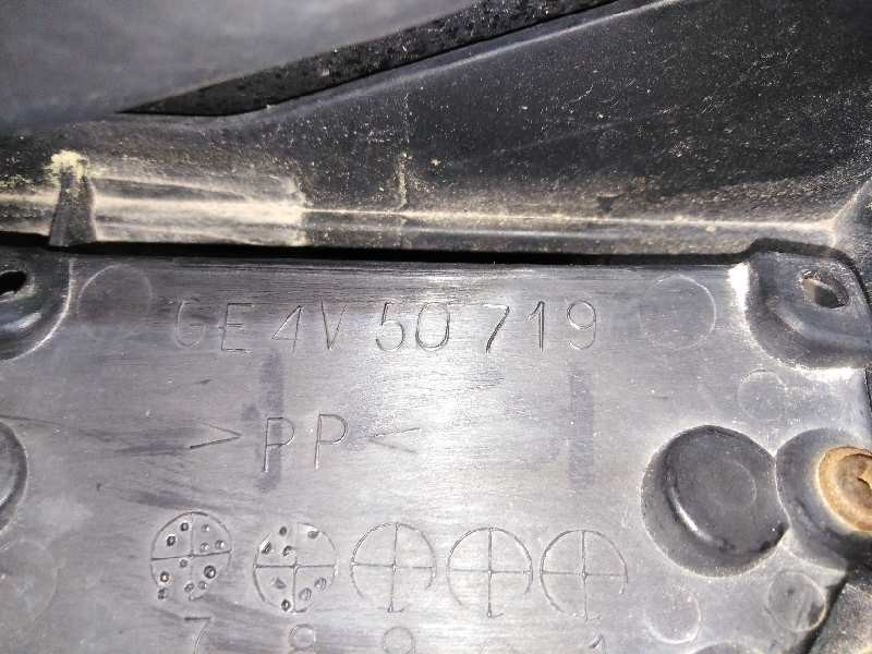 Recambio de rejilla delantera para mazda 626 berlina (gf) 2.0 t-diesel exclusive referencia OEM IAM GE4V50719  