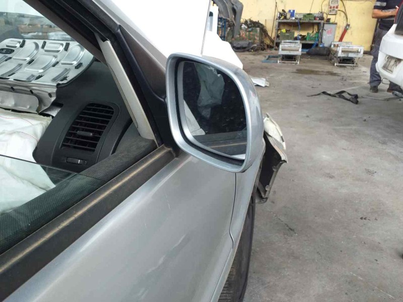 Recambio de retrovisor derecho para volkswagen polo berlina (6n2) 1.4 referencia OEM IAM 6N0857934  5 PUERTAS