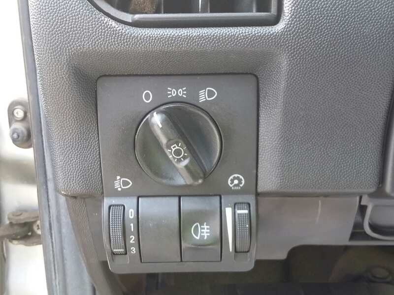 Recambio de mando luces para opel corsa c eco referencia OEM IAM 0524119  