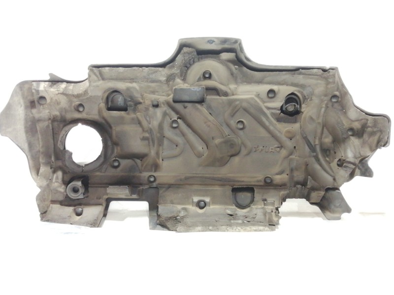 Recambio de tapa motor para volvo xc70 2.4 d awd kinetic referencia OEM IAM 08653495  