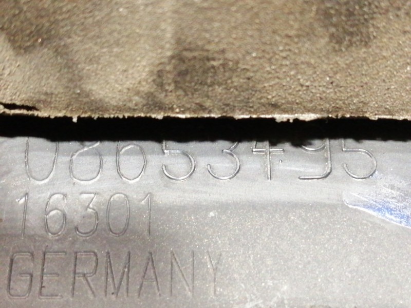 Recambio de tapa motor para volvo xc70 2.4 d awd kinetic referencia OEM IAM 08653495  