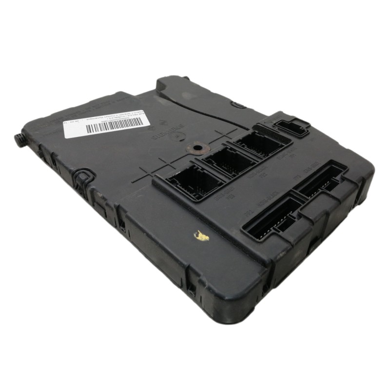 Recambio de caja reles / fusibles para renault scenic ii confort dynamique referencia OEM IAM 8200351182 S118400150C 