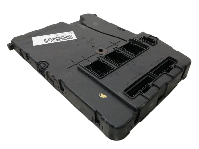 Recambio de caja reles / fusibles para renault scenic ii confort dynamique referencia OEM IAM 8200351182 S118400150C 