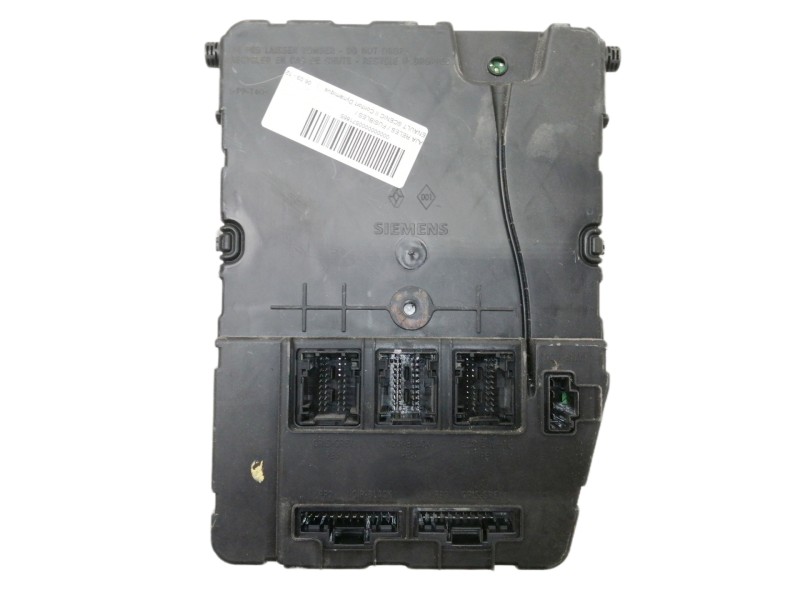 Recambio de caja reles / fusibles para renault scenic ii confort dynamique referencia OEM IAM 8200351182 S118400150C 