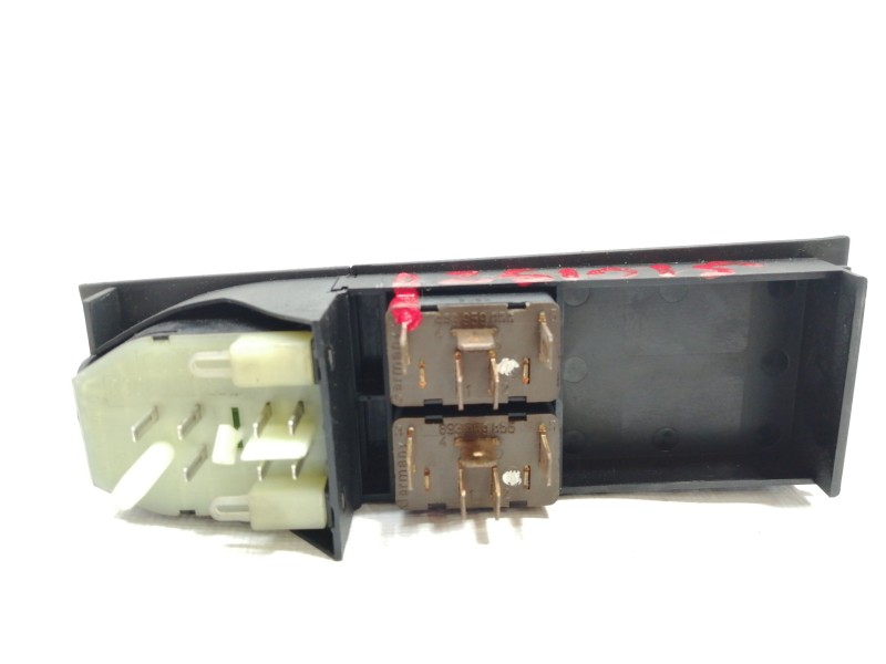 Recambio de mando elevalunas delantero izquierdo para ford focus berlina (cap) ambiente (d) referencia OEM IAM 893959565  