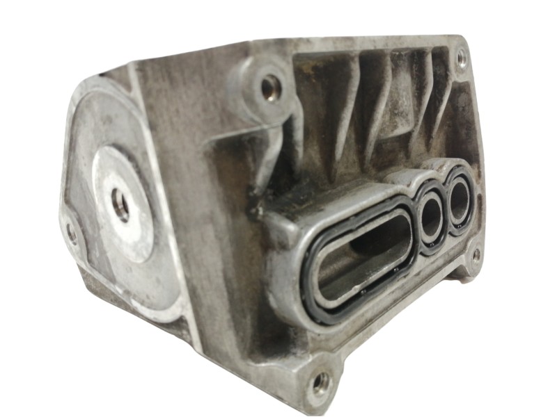 Recambio de soporte filtro aceite para ford focus berlina (cap) ambiente (d) referencia OEM IAM 4M5Q6B624B  