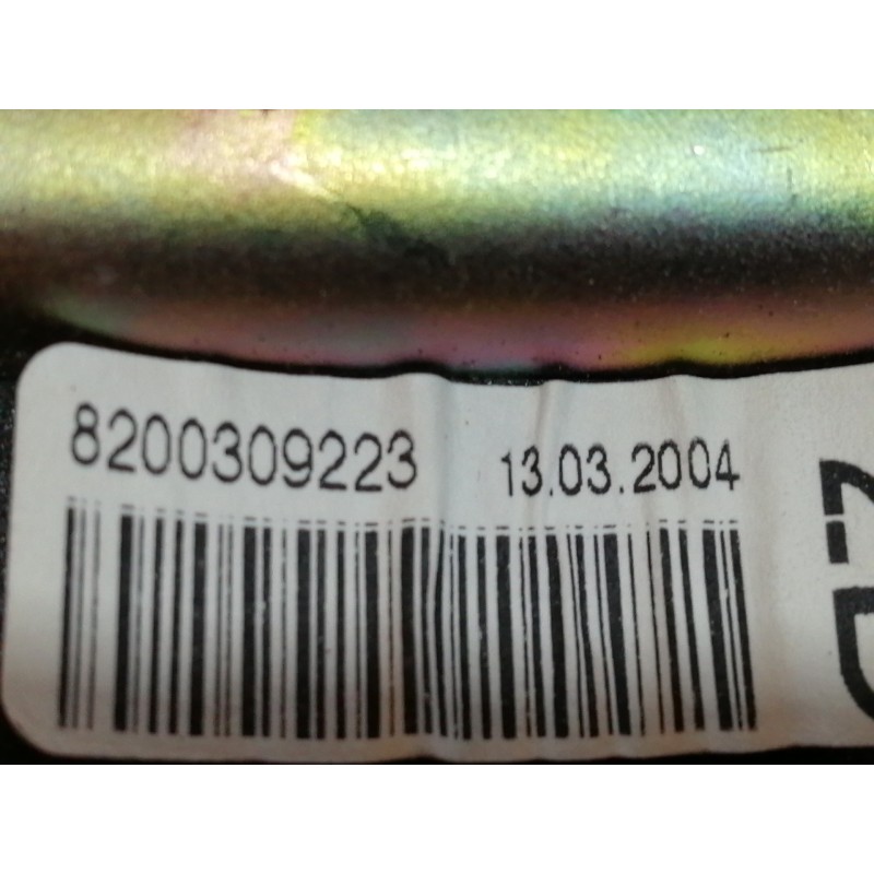 Recambio de cinturon seguridad trasero derecho para renault scenic ii confort authentique referencia OEM IAM 8200309223  