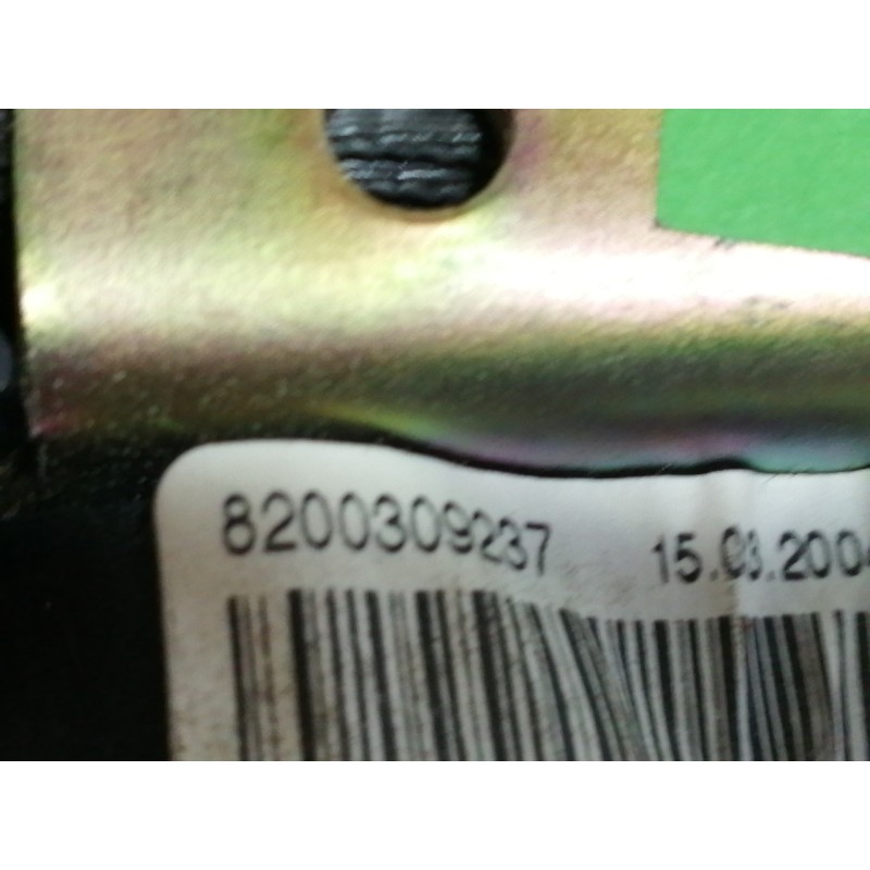 Recambio de cinturon seguridad trasero izquierdo para renault scenic ii confort authentique referencia OEM IAM 8200309237  