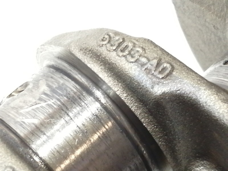 Recambio de cigueñal para ford focus berlina (cap) ambiente (d) referencia OEM IAM 6303AD  