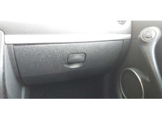 Recambio de guantera para renault clio iii confort dynamique referencia OEM IAM    2