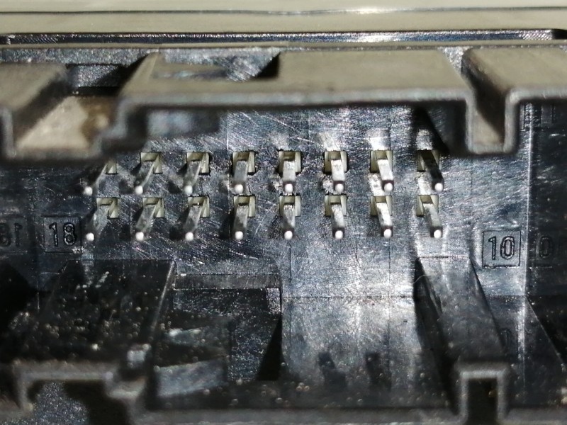 Recambio de warning para opel astra h berlina elegance referencia OEM IAM 660332  