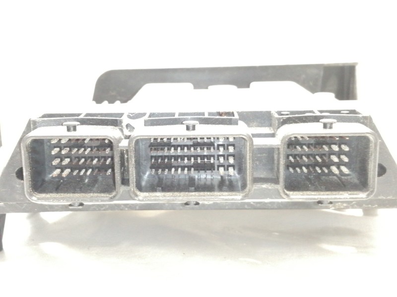 Recambio de centralita motor uce para citroën c5 berlina lx (e) referencia OEM IAM 0281011561  