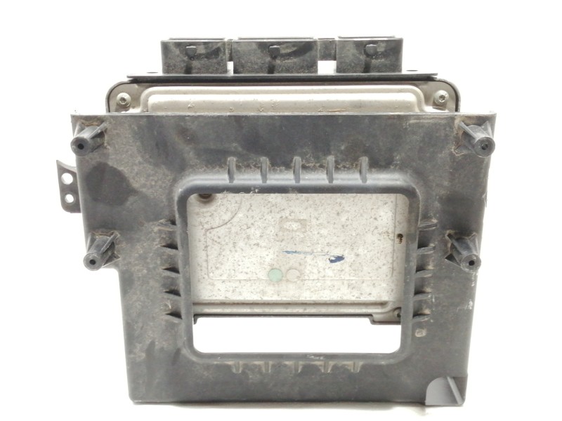 Recambio de centralita motor uce para citroën c5 berlina lx (e) referencia OEM IAM 0281011561  