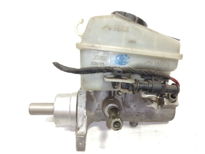 Recambio de bomba freno para opel astra h berlina elegance referencia OEM IAM 32067271  