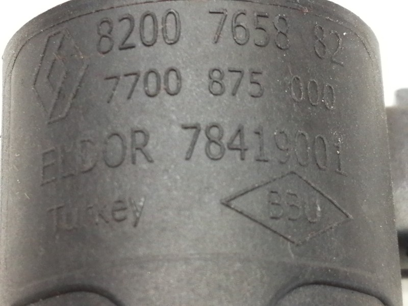 Recambio de bobina encendido para renault clio iii confort dynamique referencia OEM IAM 8200765882 7700875000 78419001