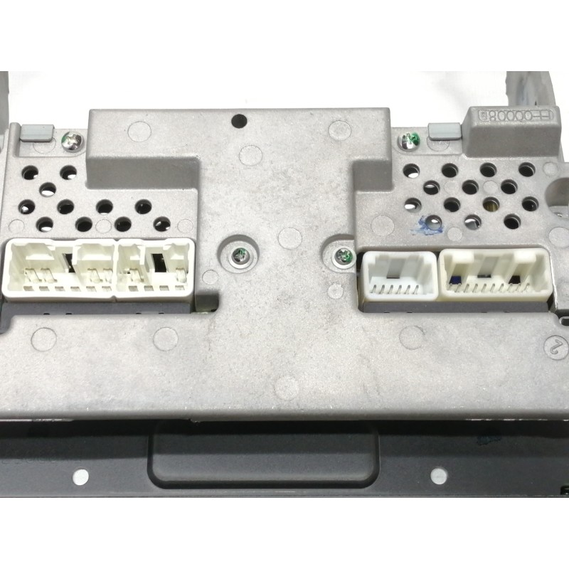 Recambio de sistema audio / radio cd para toyota avensis berlina (t25) 2.0 d4-d executive sedán (4-ptas) referencia OEM IAM 8612