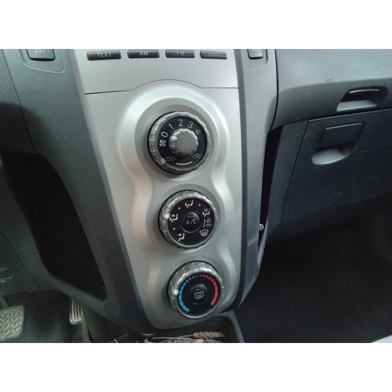 Recambio de mando calefaccion / aire acondicionado para toyota yaris (ksp9/scp9/nlp9) luna referencia OEM IAM   