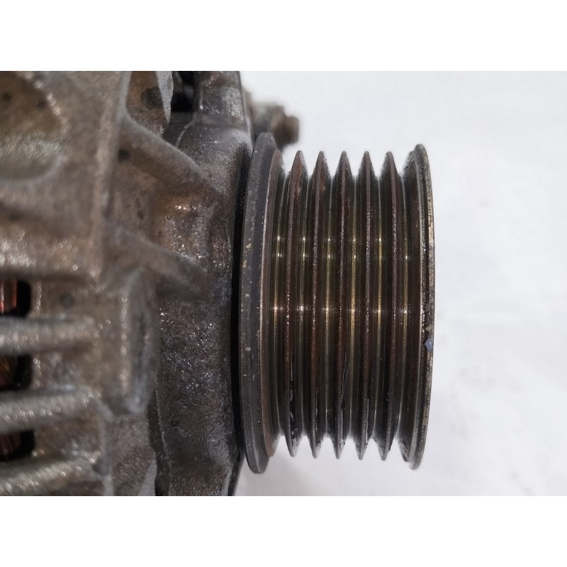 Recambio de alternador para opel corsa b gsi referencia OEM IAM 90413760  