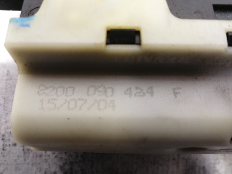 Recambio de cerradura maletero / porton para renault espace iv (jk0) authentique referencia OEM IAM 8200090424F  