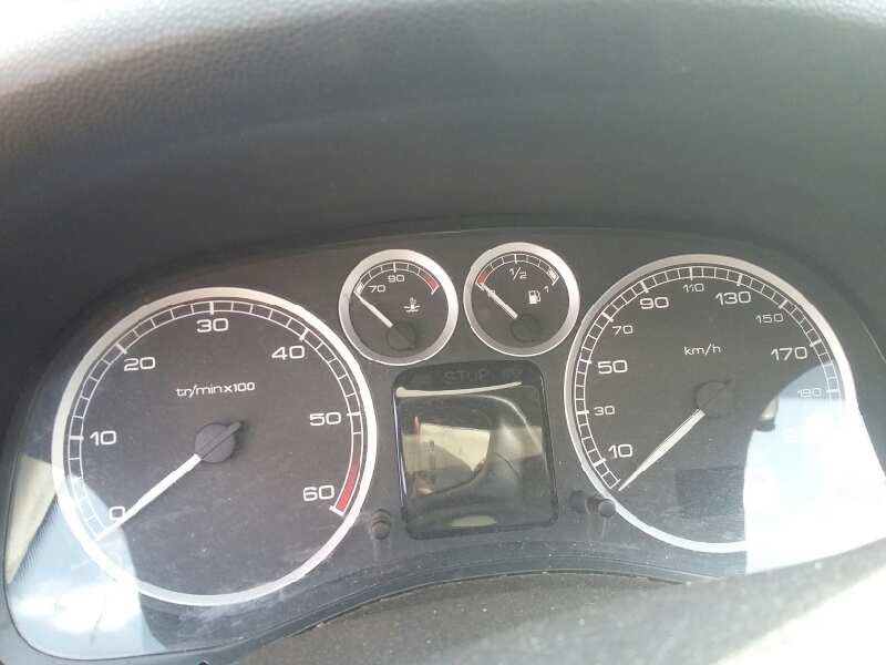 Recambio de cuadro instrumentos para peugeot 307 berlina (s2) xr referencia OEM IAM P9647538480A01 JCAECMBT5C3CEM00 216747776 NS