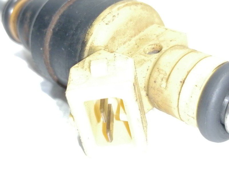 Recambio de inyector para volvo serie 960 berlina/familiar 2.5 24v berlina referencia OEM IAM 0280150779  