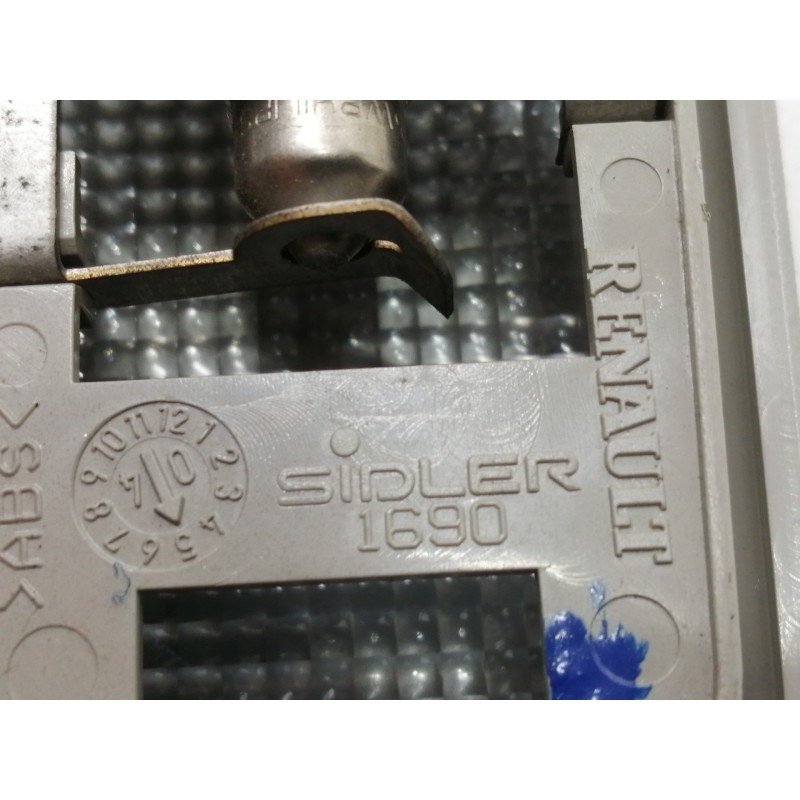 Recambio de luz interior para renault espace iv (jk0) authentique referencia OEM IAM 8200360559  