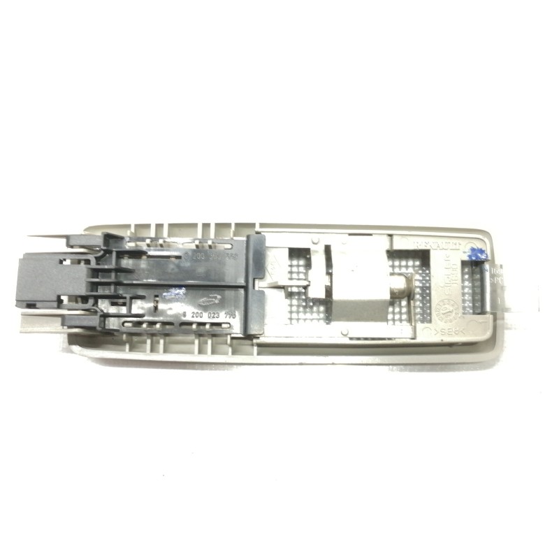 Recambio de luz interior para renault espace iv (jk0) authentique referencia OEM IAM 8200360559  