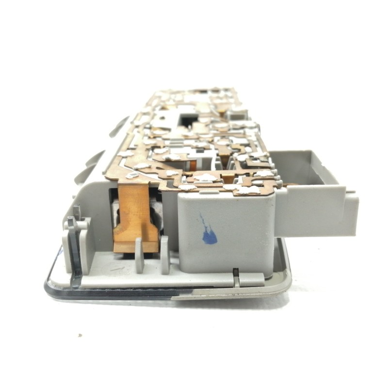 Recambio de luz interior para renault espace iv (jk0) authentique referencia OEM IAM 8200003037  