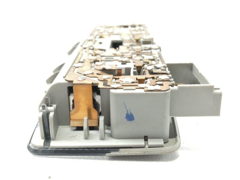 Recambio de luz interior para renault espace iv (jk0) authentique referencia OEM IAM 8200003037  