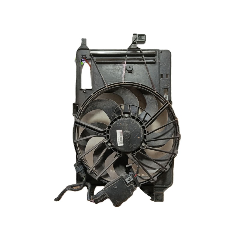 Recambio de electroventilador para ford focus iii sedán 1.0 ecoboost referencia OEM IAM 2269500 CV618C607VB 