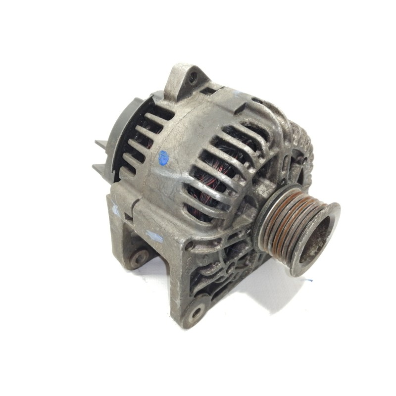 Recambio de alternador para nissan primera berlina (p12) line up referencia OEM IAM 7711135332  