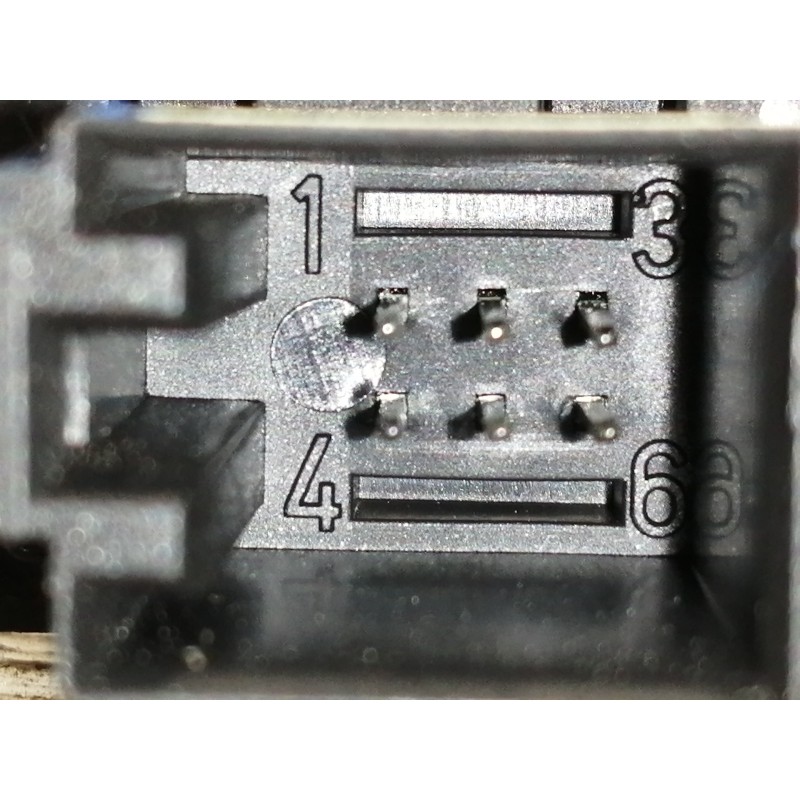 Recambio de warning para audi a4 berlina (8e) 1.9 tdi (96kw) referencia OEM IAM 8E0941509  