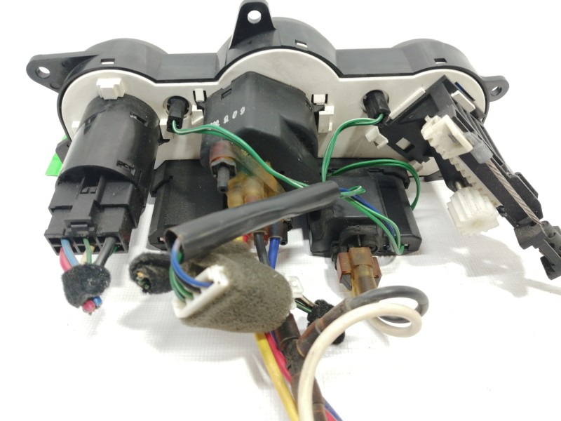 Recambio de mando calefaccion / aire acondicionado para hyundai coupe (rd) 1.6 fx referencia OEM IAM   