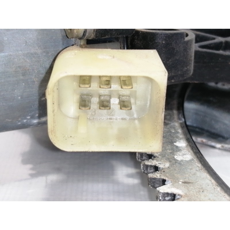 Recambio de elevalunas delantero derecho para mercedes-benz clase e (w210) berlina diesel 270 cdi (210.016) referencia OEM IAM 0