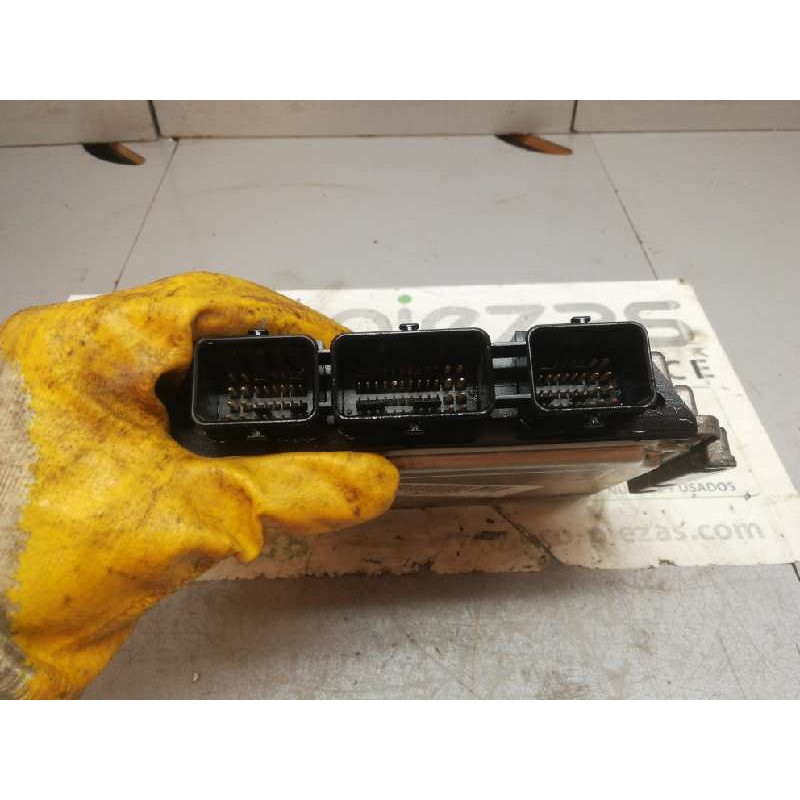 Recambio de centralita motor uce para peugeot 206 berlina x-line referencia OEM IAM 0281011783 9656709780 