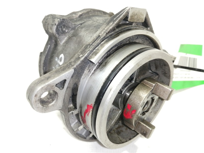 Recambio de depresor freno / bomba vacio para bmw serie 3 berlina (e46) 320d referencia OEM IAM 96110885  