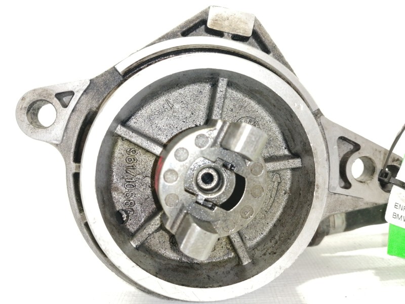 Recambio de depresor freno / bomba vacio para bmw serie 3 berlina (e46) 320d referencia OEM IAM 96110885  