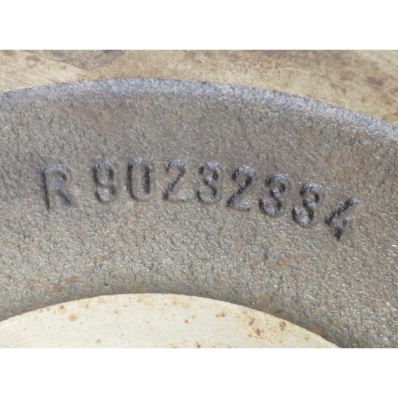 Recambio de volante motor para opel corsa d cosmo referencia OEM IAM R80232334  