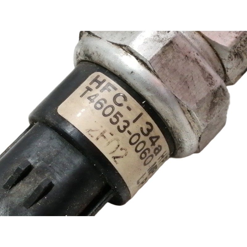 Recambio de tubos aire acondicionado para kia cerato 2.0 turbodiesel cat referencia OEM IAM T460530060  